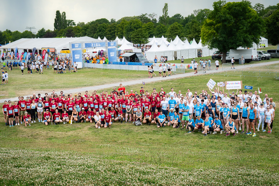 Gruppenfoto Firmenstaffellauf 2024